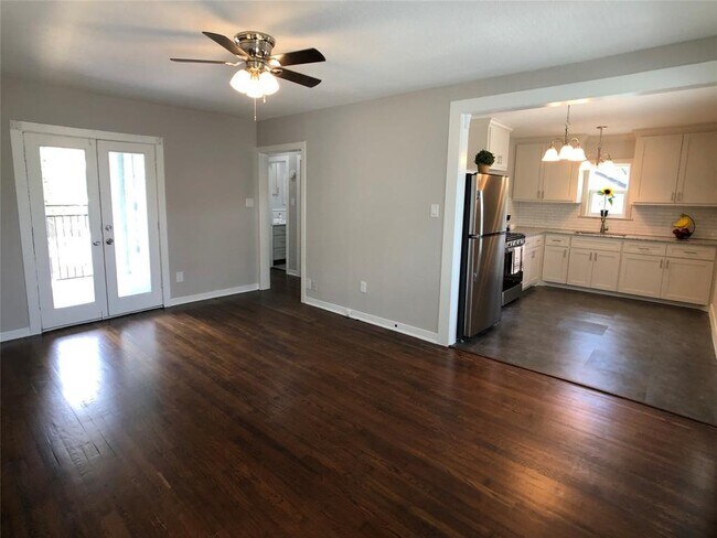 Foto del edificio - 4705 Park Dr