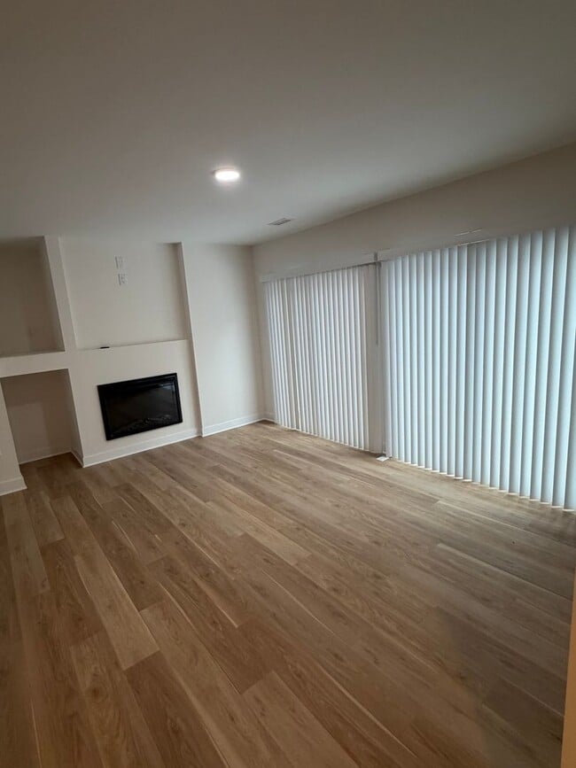 Foto del edificio - 4th  Ward