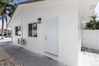 Building Photo - 55 SW 13th St
