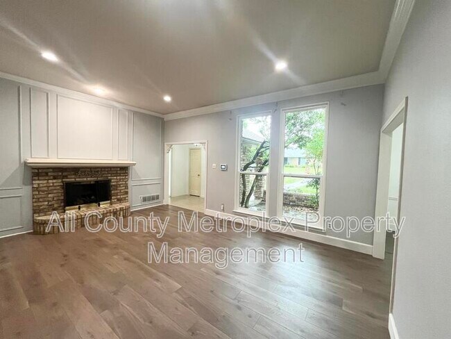 Foto del edificio - 1404 Stoneboro Ln