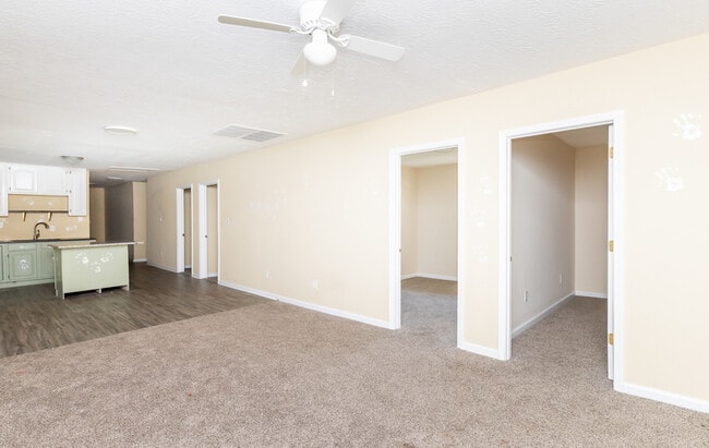 Foto del edificio - 1722 Gallagher St