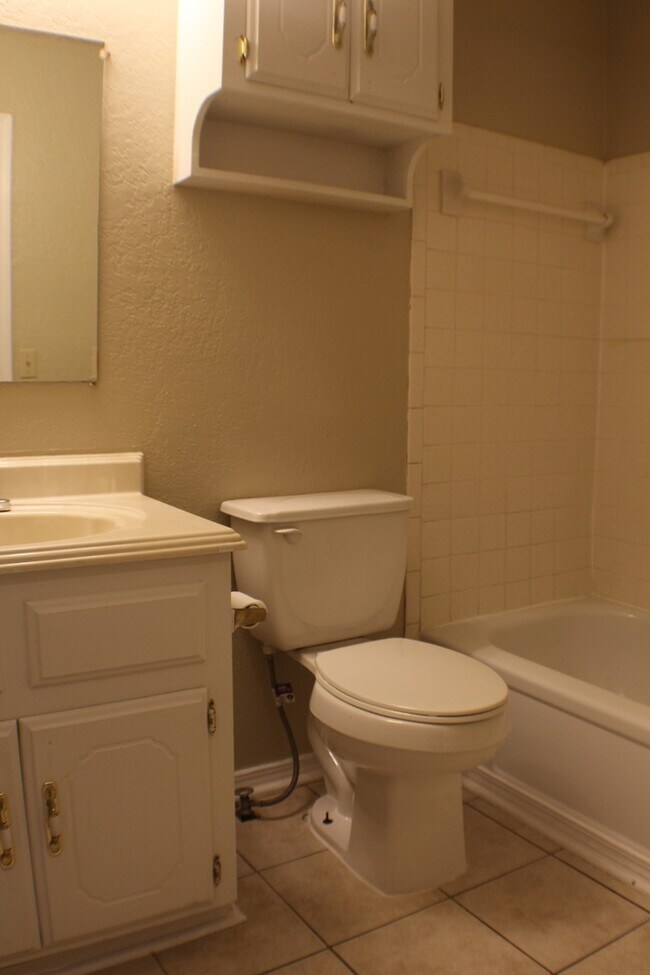 Foto del edificio - Sapulpa Duplexes-1819-21