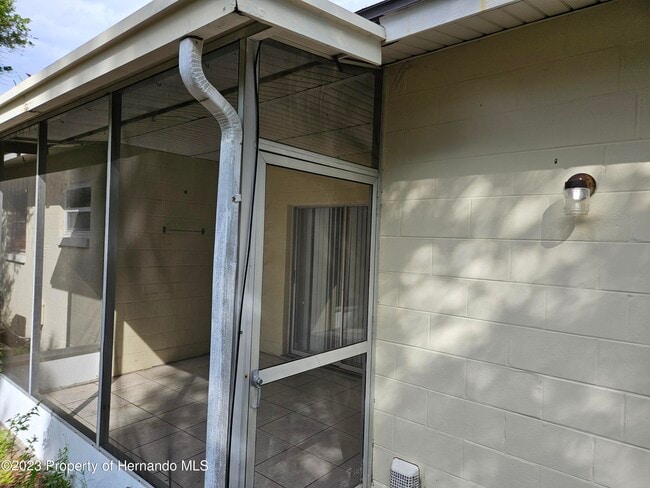 Foto del edificio - 4478 Cynthia Ln