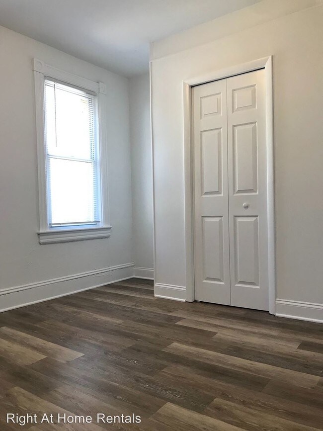 Foto del edificio - 3 br, 1 bath House - 118 N Mulberry Street