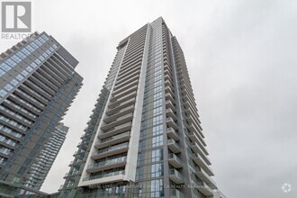 Building Photo - 32-632 Forest Manor Rd