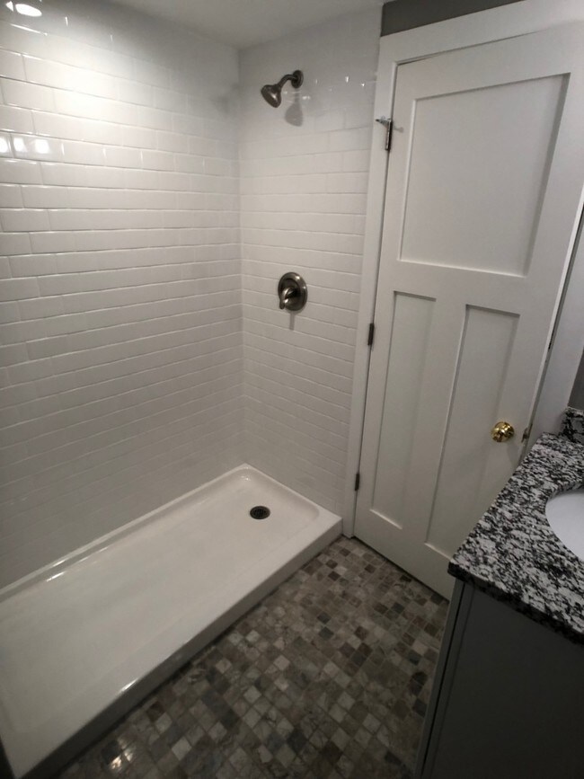 Baño - 1819 Wesley Ave