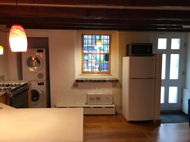From Living room to Kitchen - 209 Spruce St