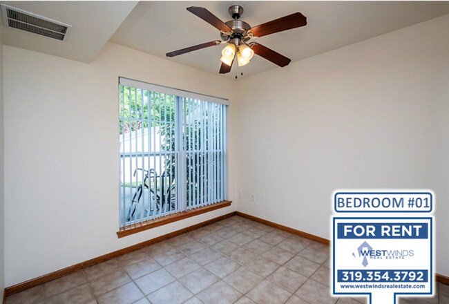 Foto del edificio - BEDROOM for RENT - AUGUST 1st - Ground Floor