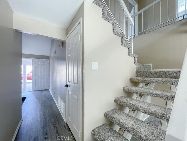 Building Photo - 44555 Benald St