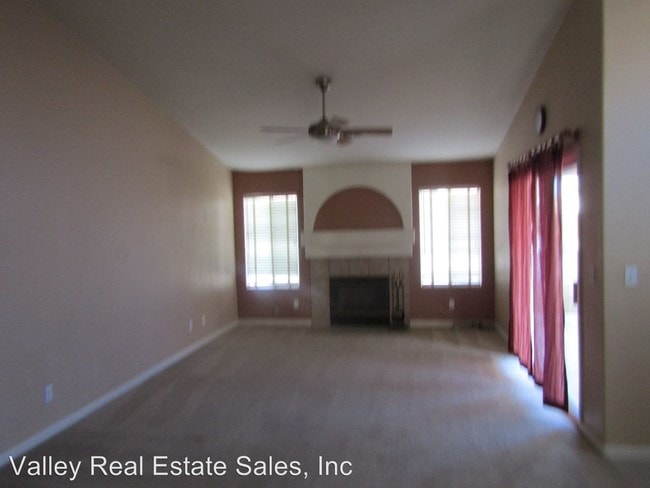 Building Photo - 1441 Via Fraga