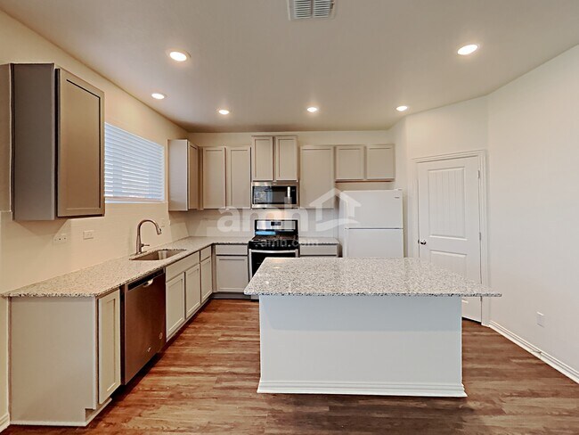 Building Photo - 352 Aspen Waters