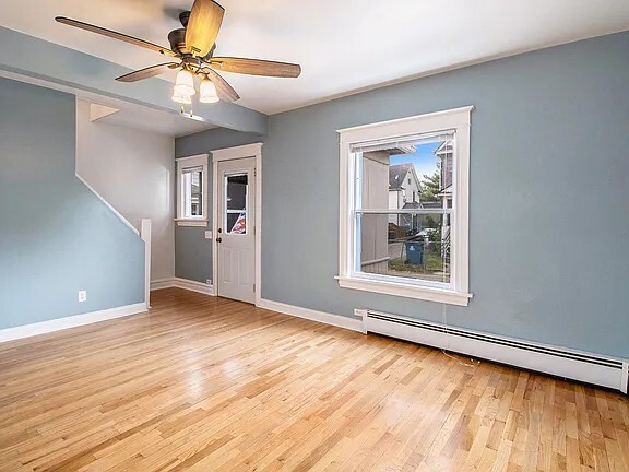 Living Room - 702 Portage Ct