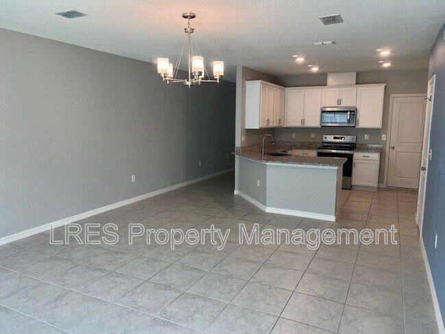 Foto del edificio - 2271 Hollyberry Wy