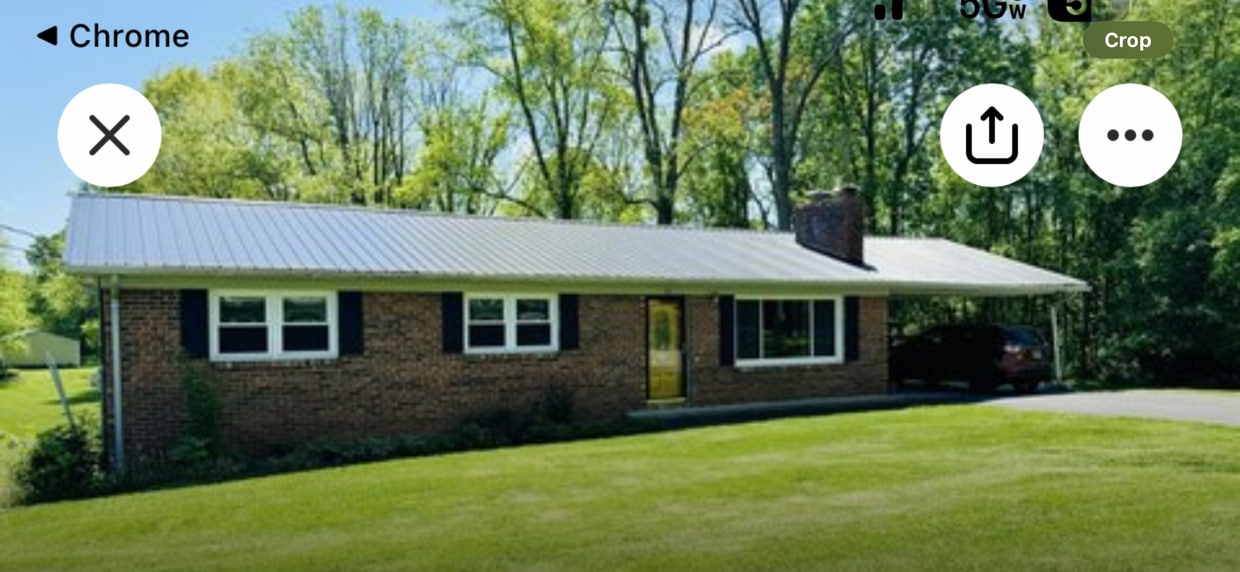 Primary Photo - 591 Southview Dr
