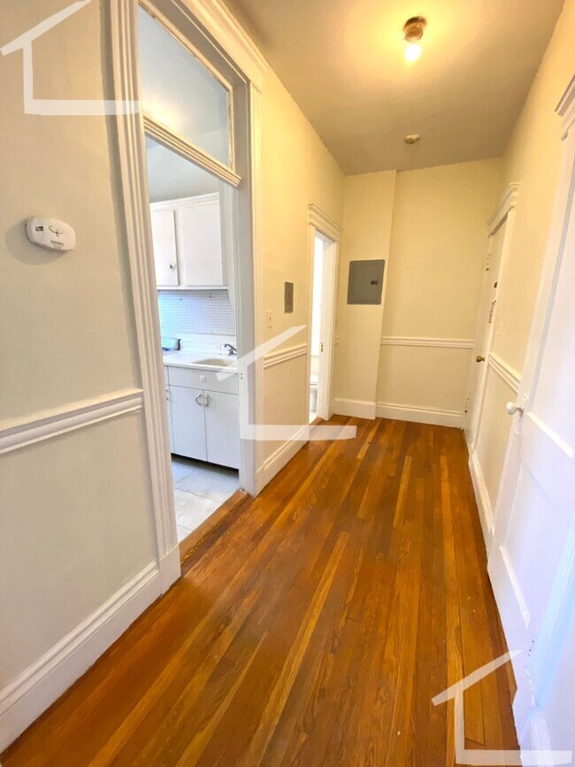 Foto del edificio - 12-5 Walbridge St, #12