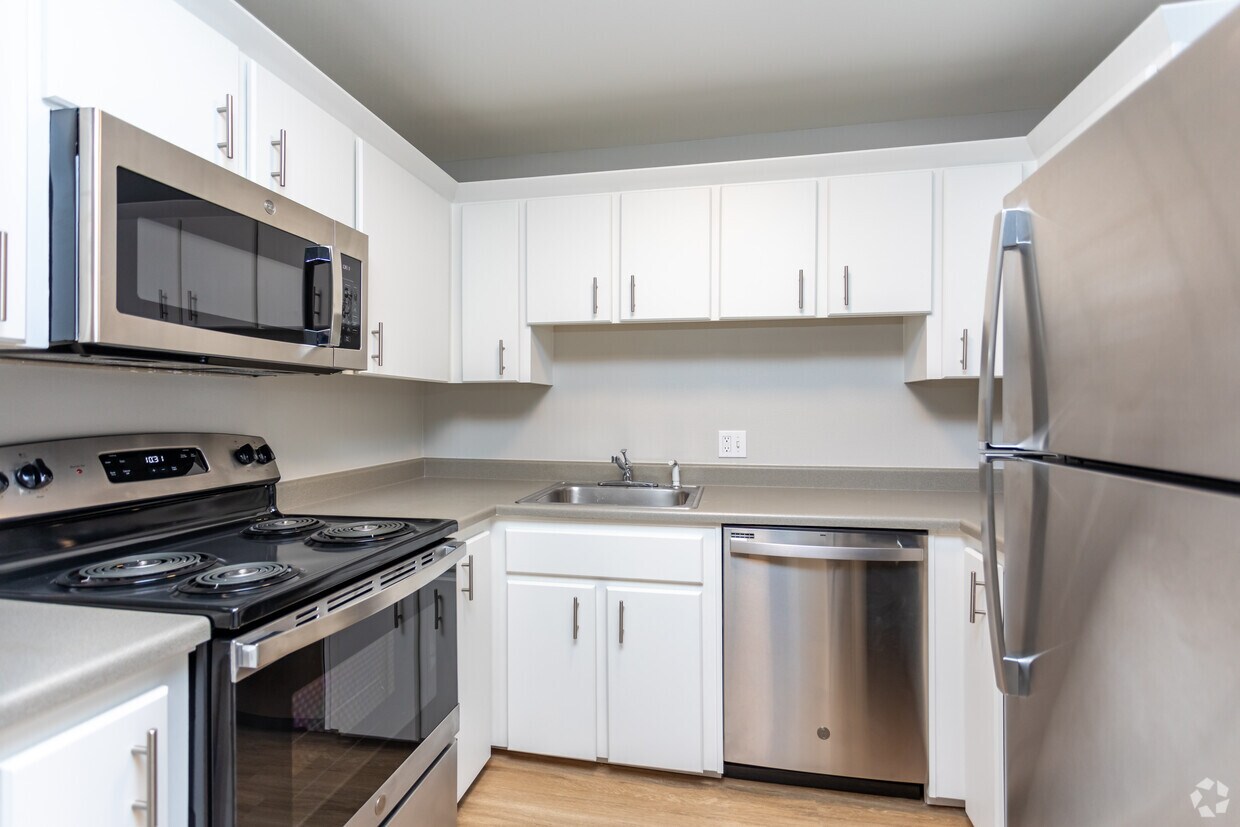 1325 Garfield St, Denver, CO 80206