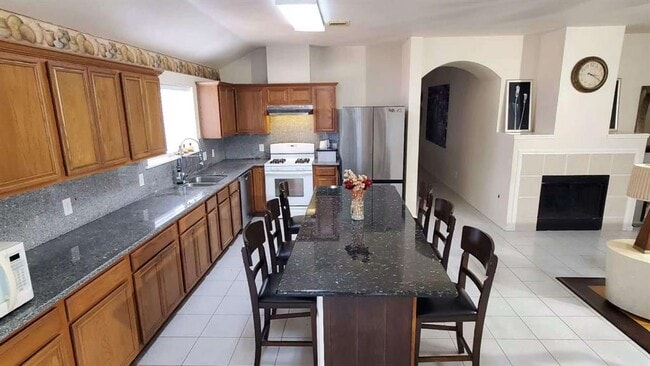 Foto del edificio - 2019 Bluffton Ln