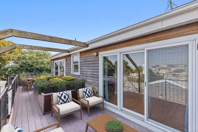 Foto del edificio - 11 Thomas Pk