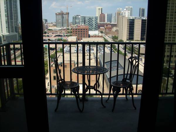 Foto principal - 210 S Desplaines St
