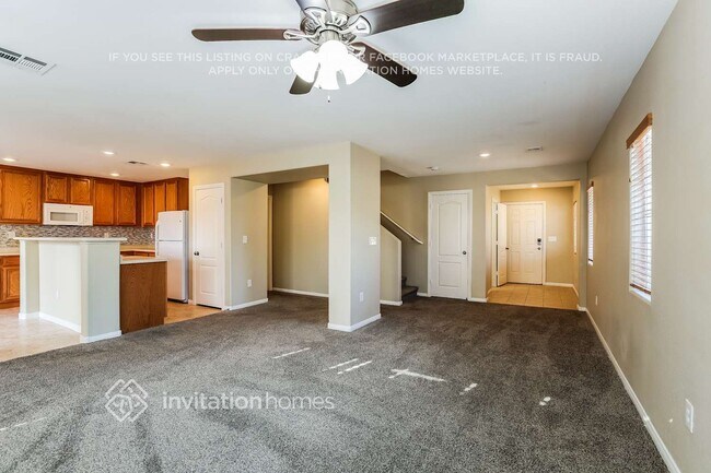 Foto del edificio - 25 W Focal Point Ave