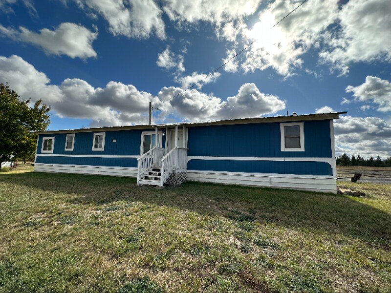 24115 S Pine Springs Rd, Cheney, WA 99004 House Rental in Cheney, WA