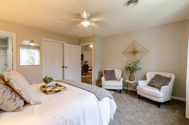 Building Photo - Villas at Franklin