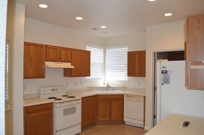 Foto del edificio - 2 Bedroom, 2 Bath Home