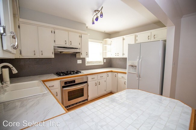 Foto del edificio - 4 br, 2 bath House - 2754 Brandon Road