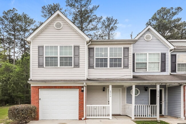 Building Photo - 6346 Hickory Ln Cir