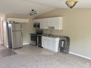 Building Photo - 303 Castin Ln