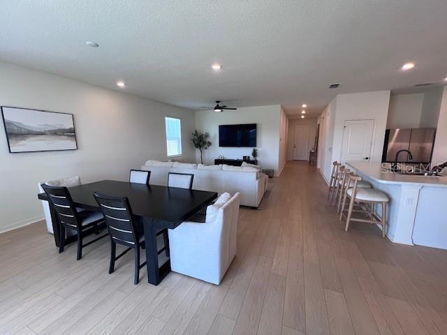 Foto del edificio - 625 Overpool Ave