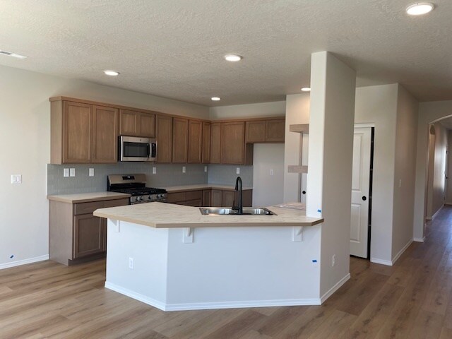 Cocina - 13898 N Apex Way