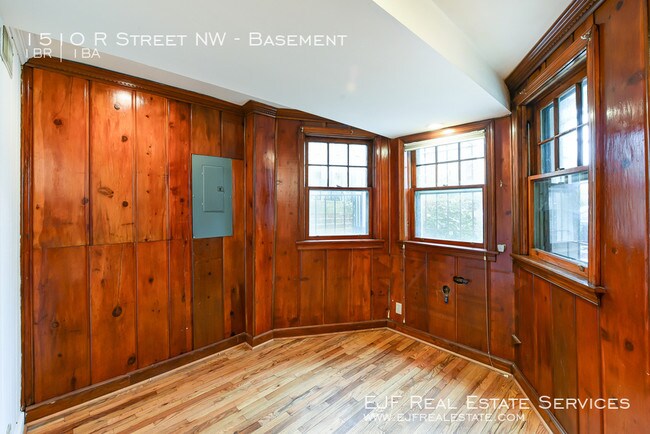 Foto del edificio - 1510 R St NW