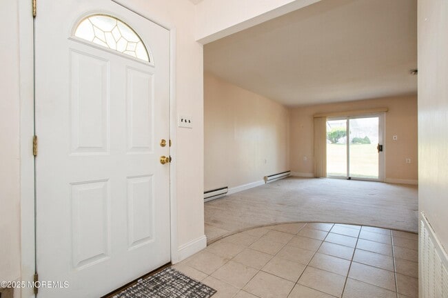 Building Photo - 48 Watkins Rd
