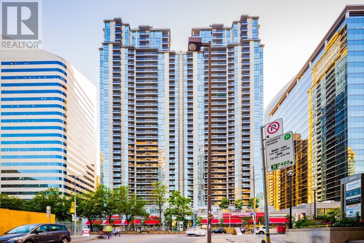 Primary Photo - 2907-4968-4968 Yonge St