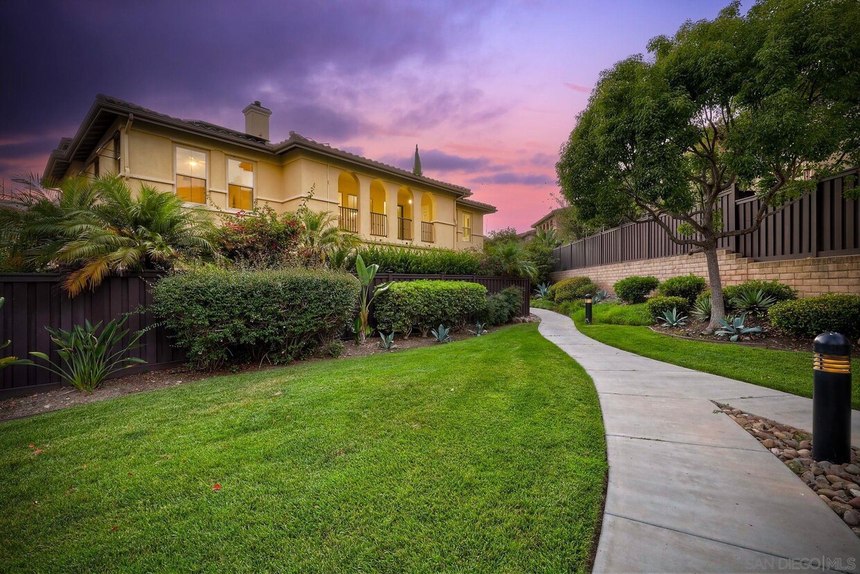 Primary Photo - 2845 Piantino Cir