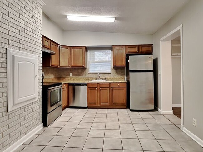 Building Photo - 11514 Soforenko Dr