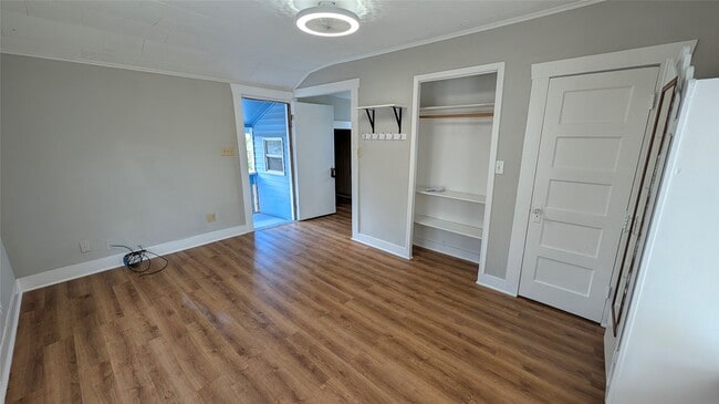 Building Photo - 6523 Avenue C