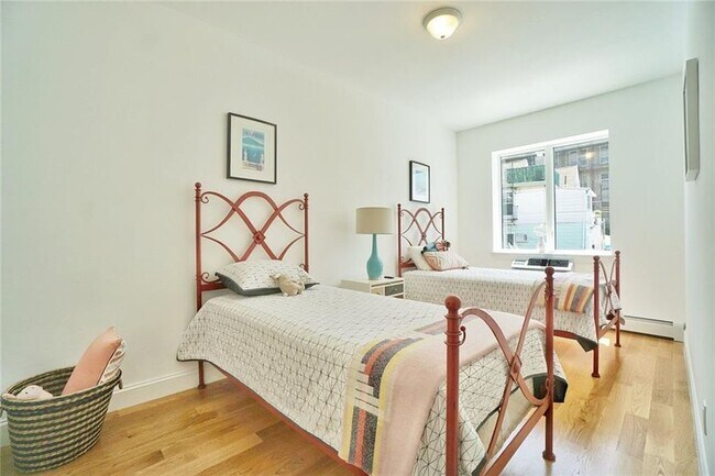 Foto del edificio - 8707 19th Ave