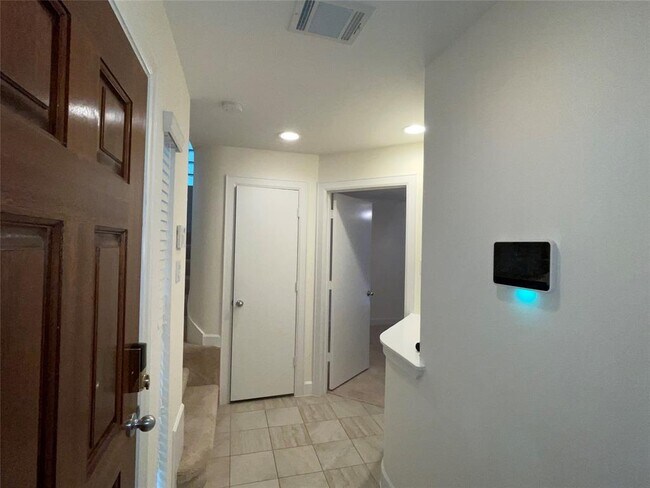 Foto del edificio - 11506 Main Pine Dr