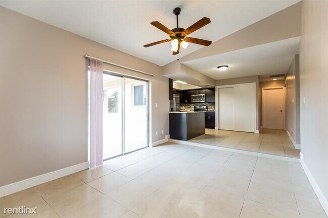 Foto del edificio - 3 br, 2 bath House - 103 Holderness Dr UNIT