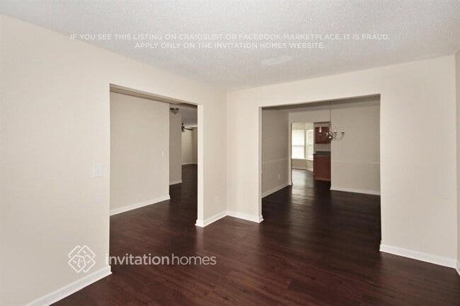 Building Photo - 5904 Bluegrass View