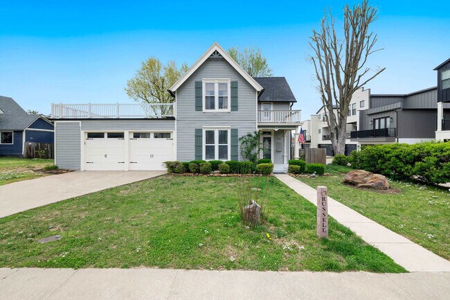 Building Photo - 524 SE C St