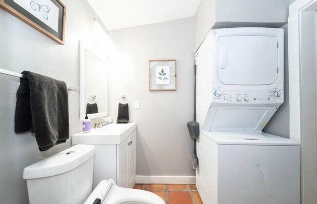 Foto del edificio - 3017 28th St