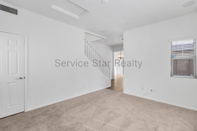 Foto del edificio - 2530 N 148th Dr