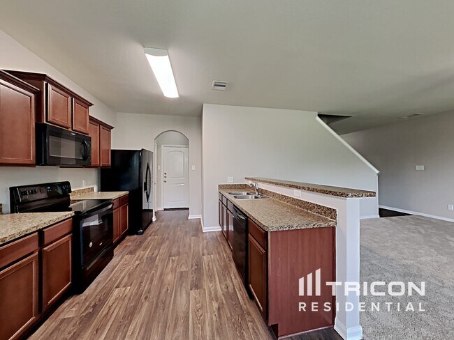 Foto del edificio - 24069 Wilde Dr