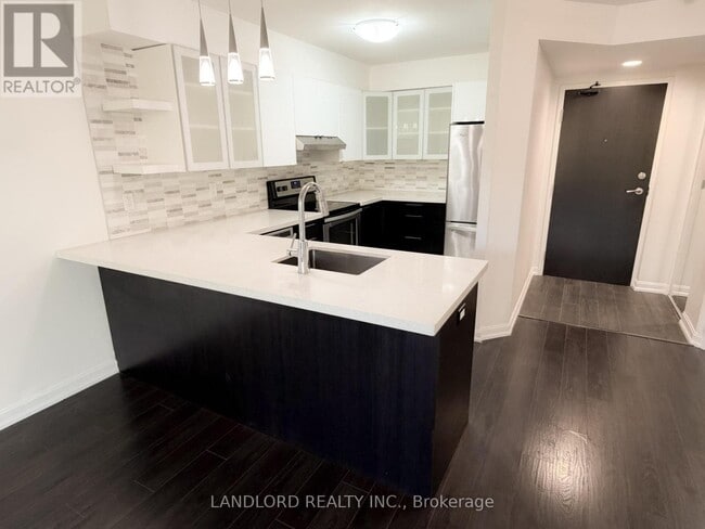 Photo du bâtiment - 60 Homewood Ave