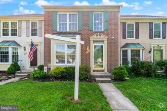 Building Photo - 8742 Manahan Dr