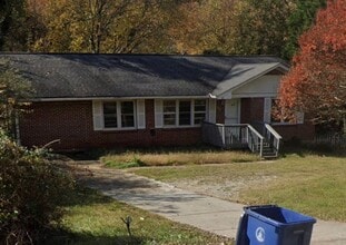 Building Photo - 723 New Hope Rd