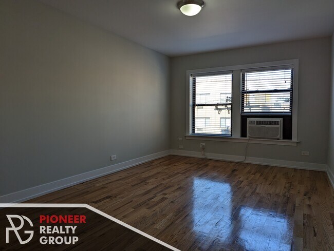 Foto del edificio - 510 W Arlington Pl